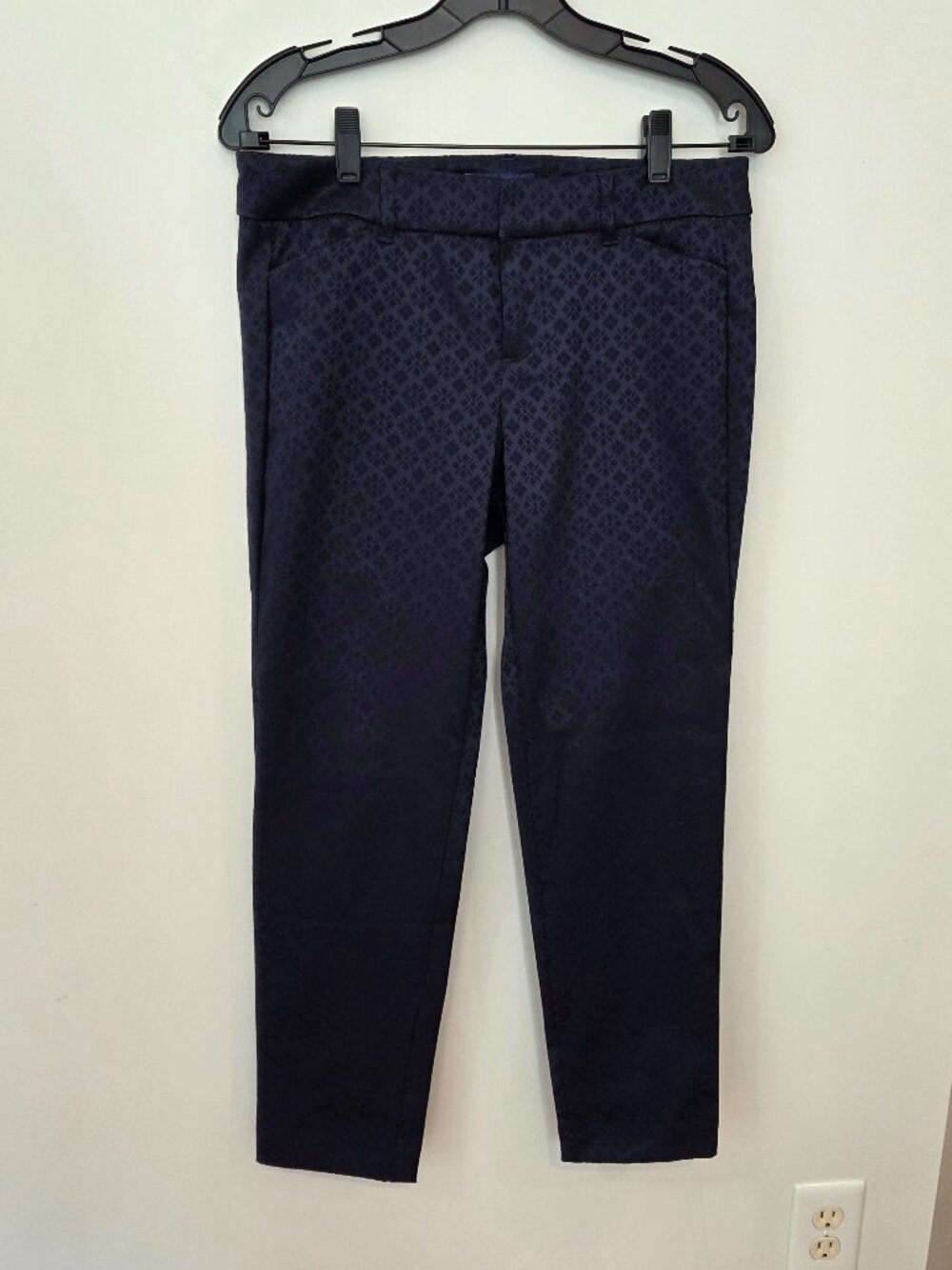 Old Navy Tonal Jacquard Ankle Trouser 6R